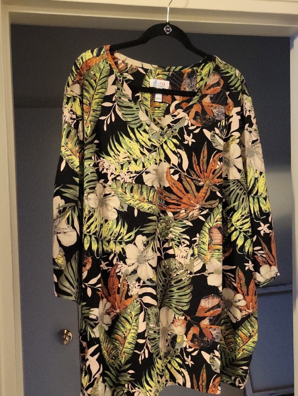 Denim & Co Black Tropical Print V-Neck Blouse 4X New